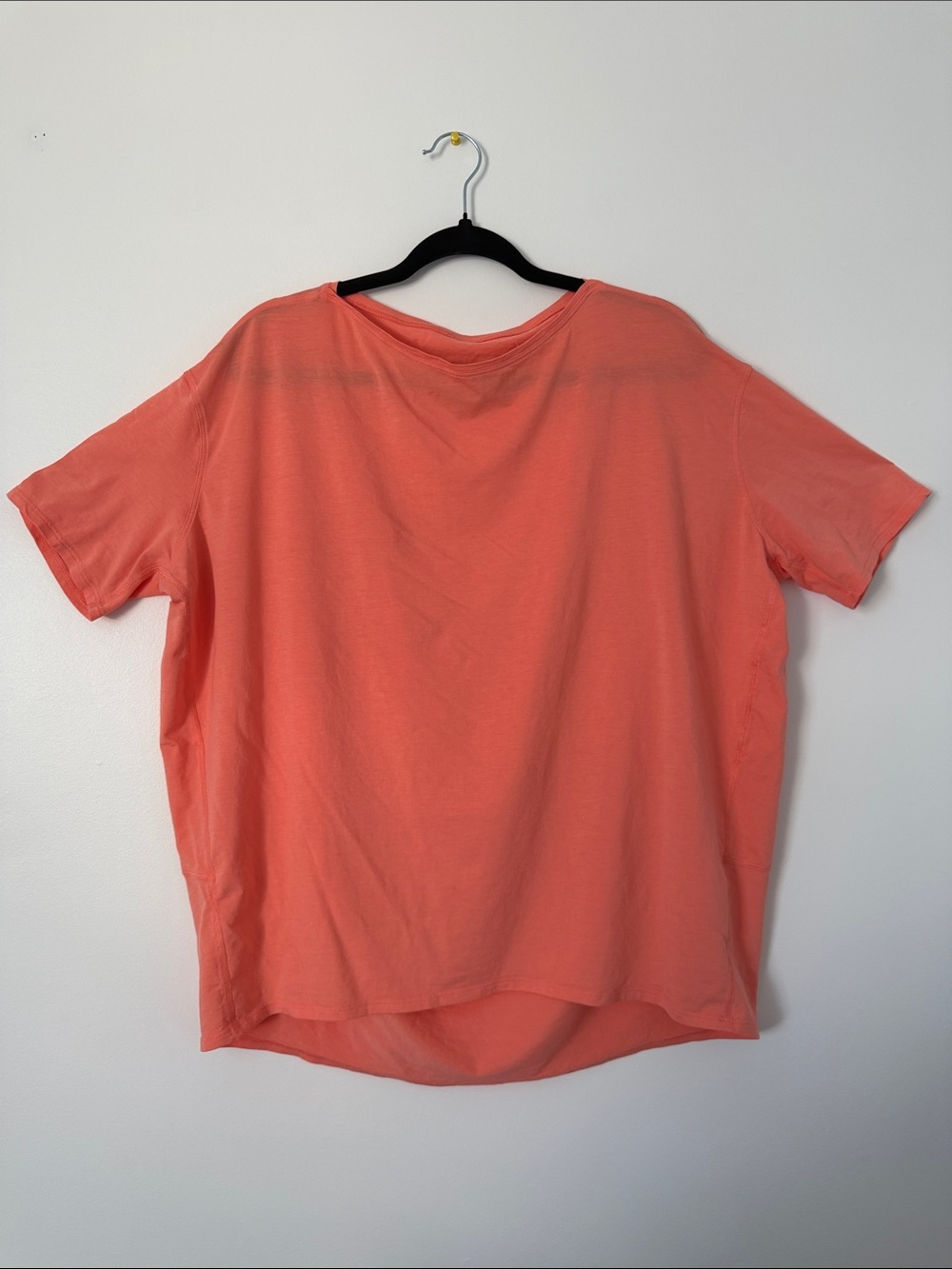 Lululemon Back in Action SS size 10